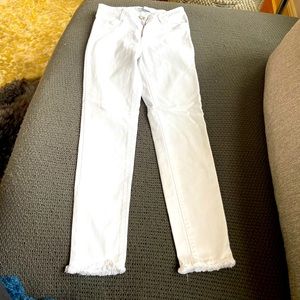Just Black White Skinny Jeans with Frayed Hem
